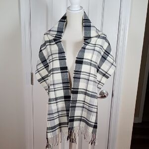 100% Cashmere Plaid Scarf Made in Scotland Black/Gray/Cream w/Fringe NWOT